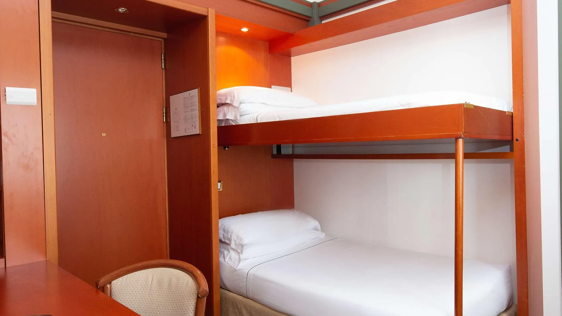 Jet Hotel, Sure Hotel Collection By Best Western Gallarate