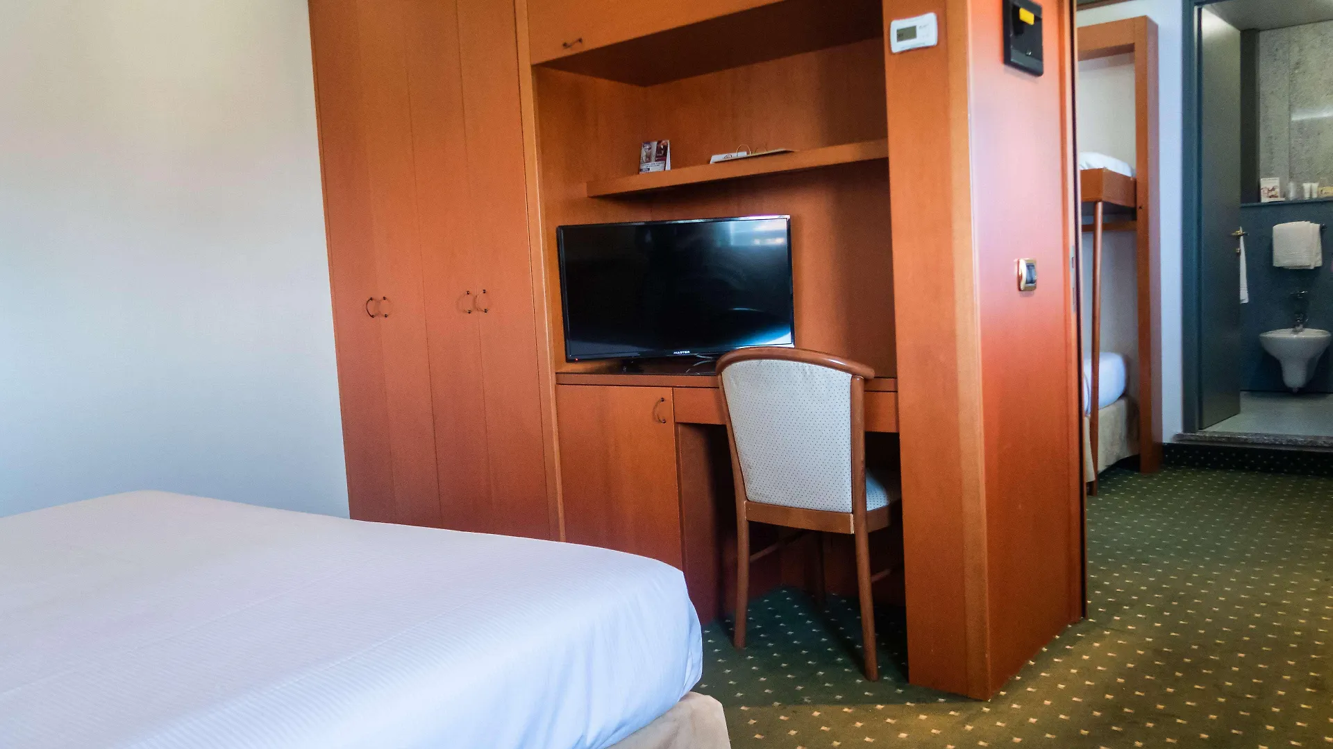 ****  Jet Hotel, Sure Hotel Collection By Best Western Gallarate Italia