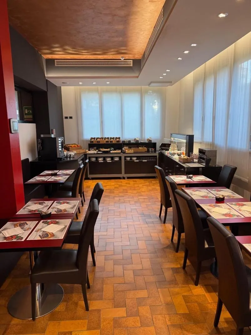 Jet Hotel, Sure Hotel Collection By Best Western Gallarate