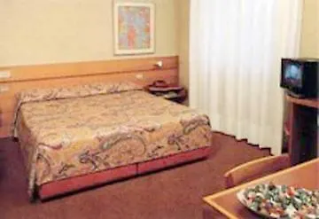 Jet Hotel, Sure Hotel Collection By Best Western Gallarate 4*,  Italia